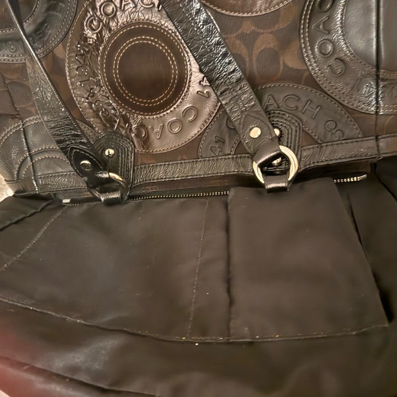 Coach Circle Patchwork East West Tote, - Picture 13 of 14